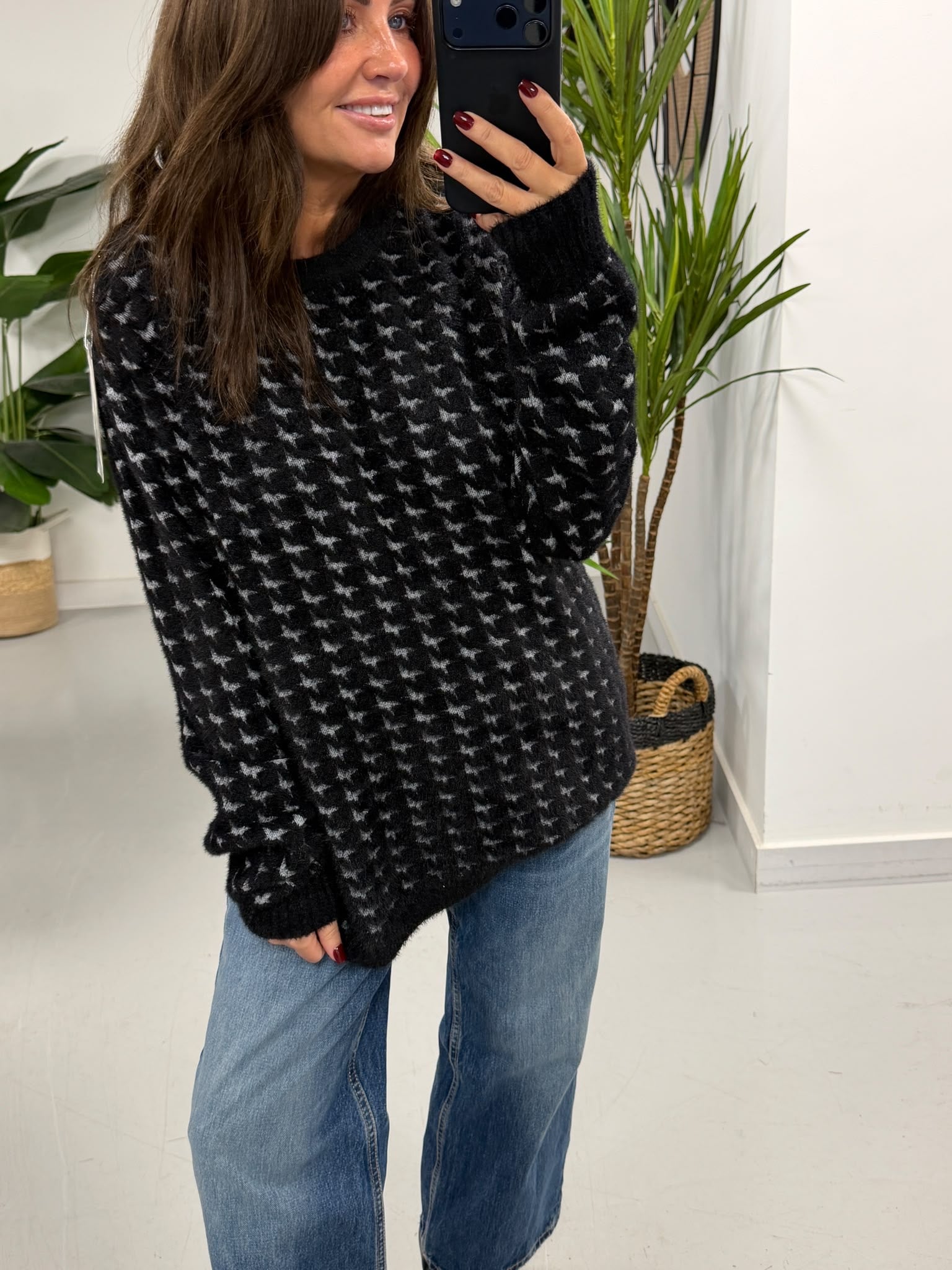 Super Soft Dogtooth Knit - Black