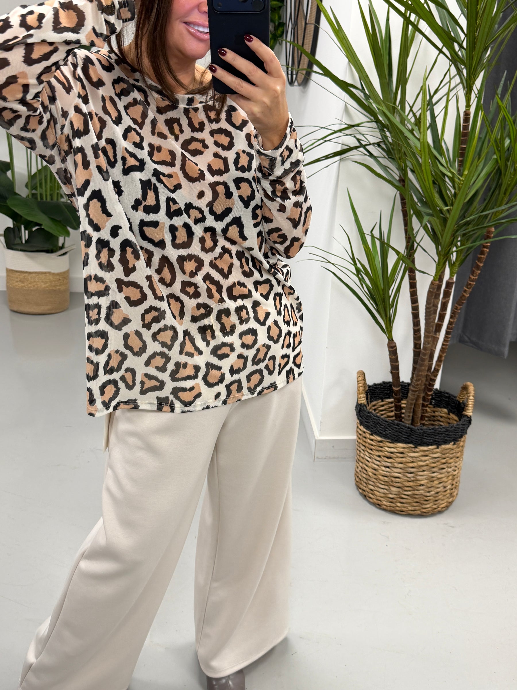 The Animal Mesh - White/Camel/Black