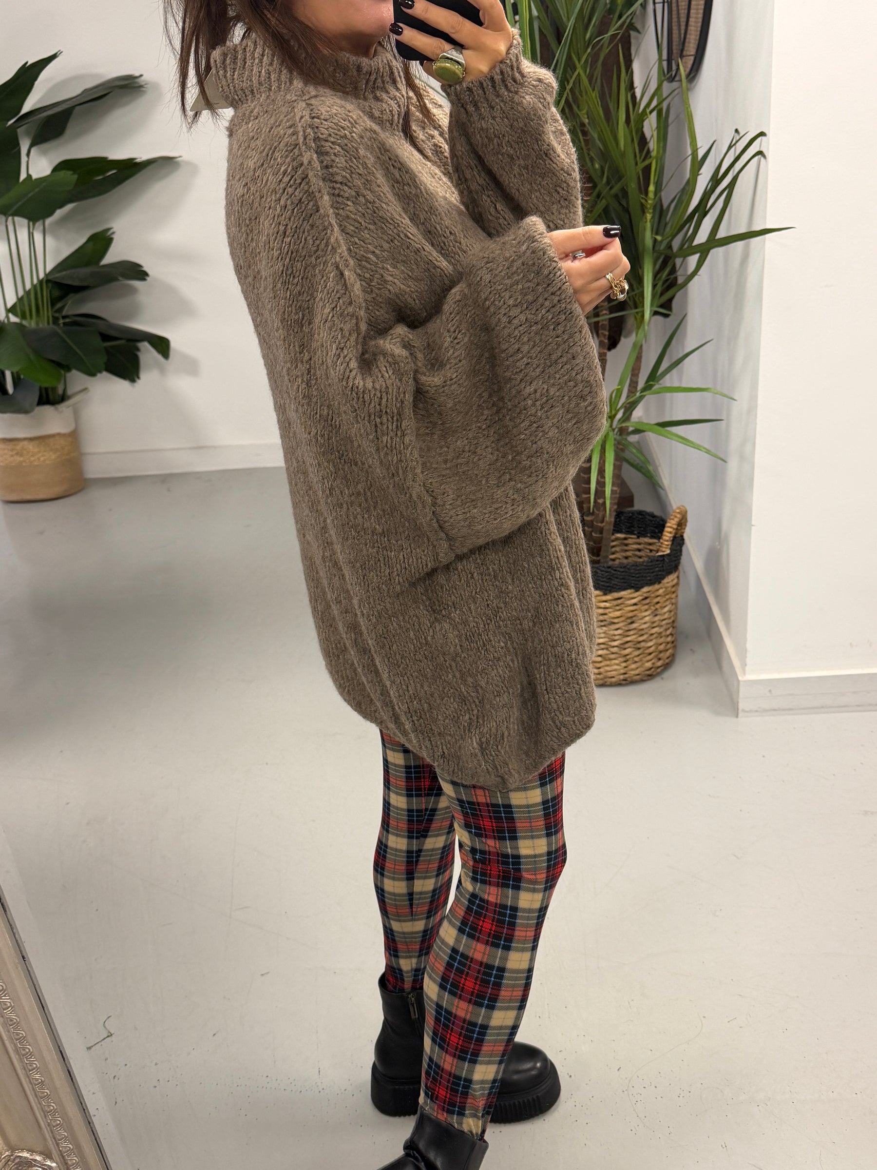 The Rustic Soft Knit - Mocha