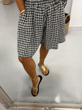 Gingham Elasticated Waist Shorts - Chocolate