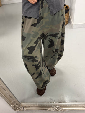 The Chelsea Camo Barrel Joggers Light Khaki (Size 12-18)