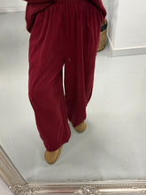 The Barrel Needlecord Joggers - Wine (Size 10-18)