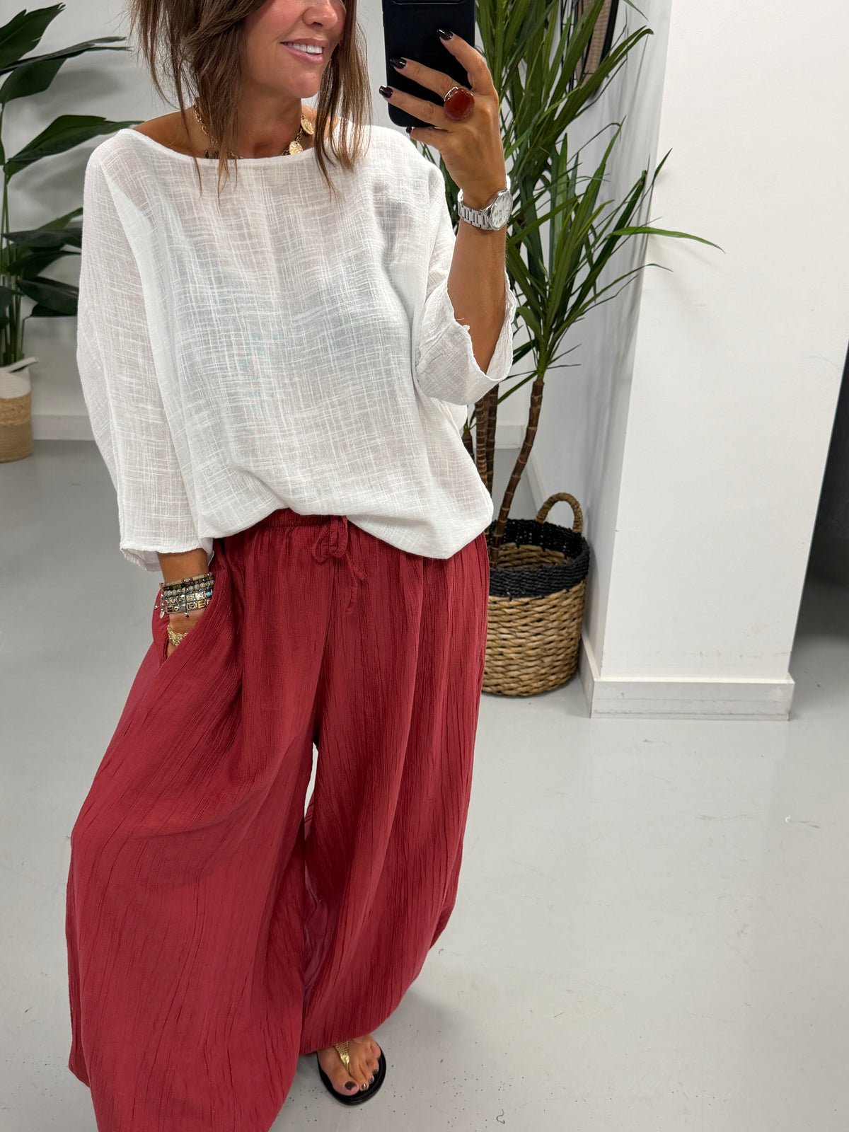 The OG TicToc Crinkle Balloon Trousers - Wine