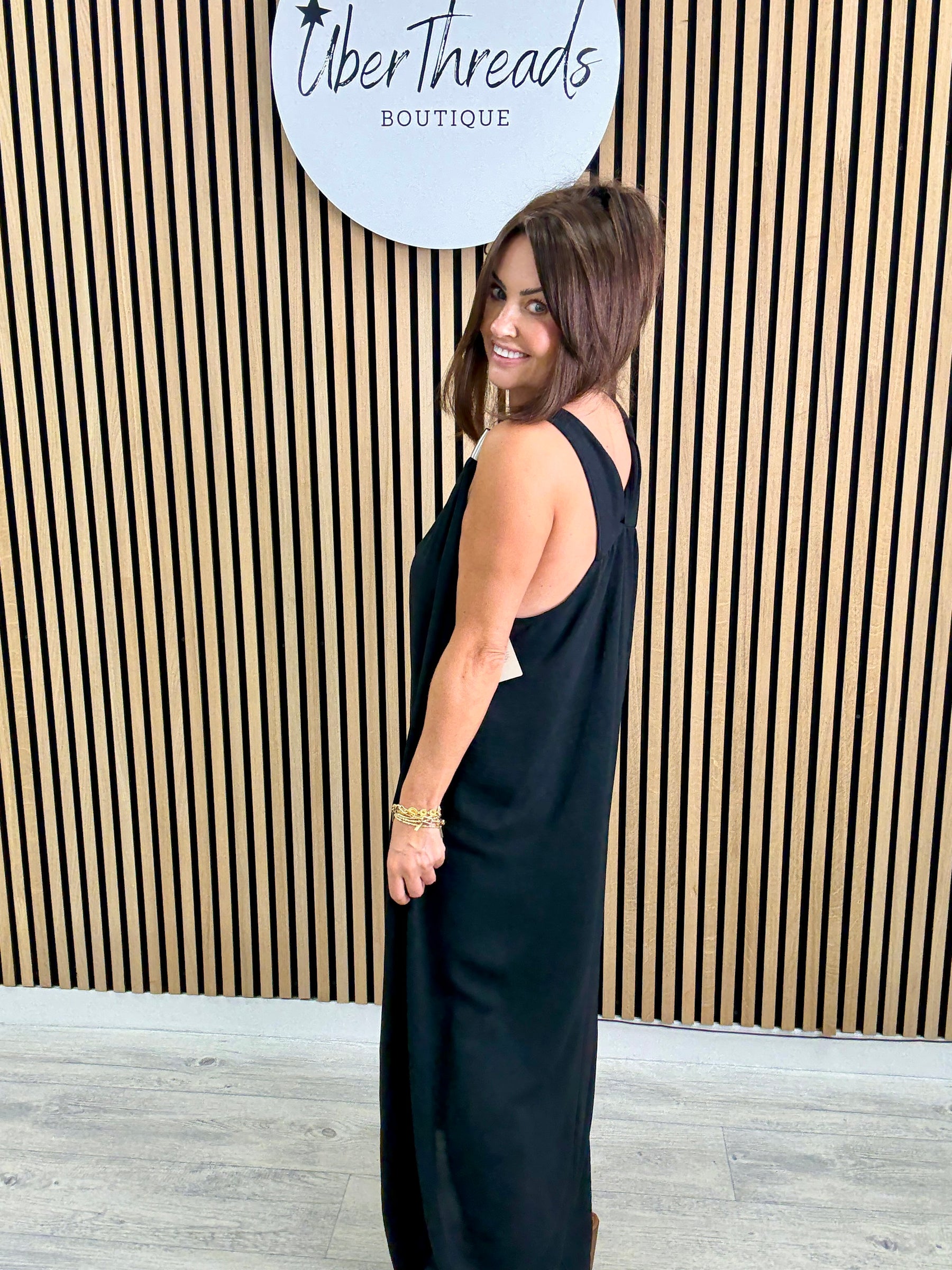 The Spring Shoulder Maxi - Black