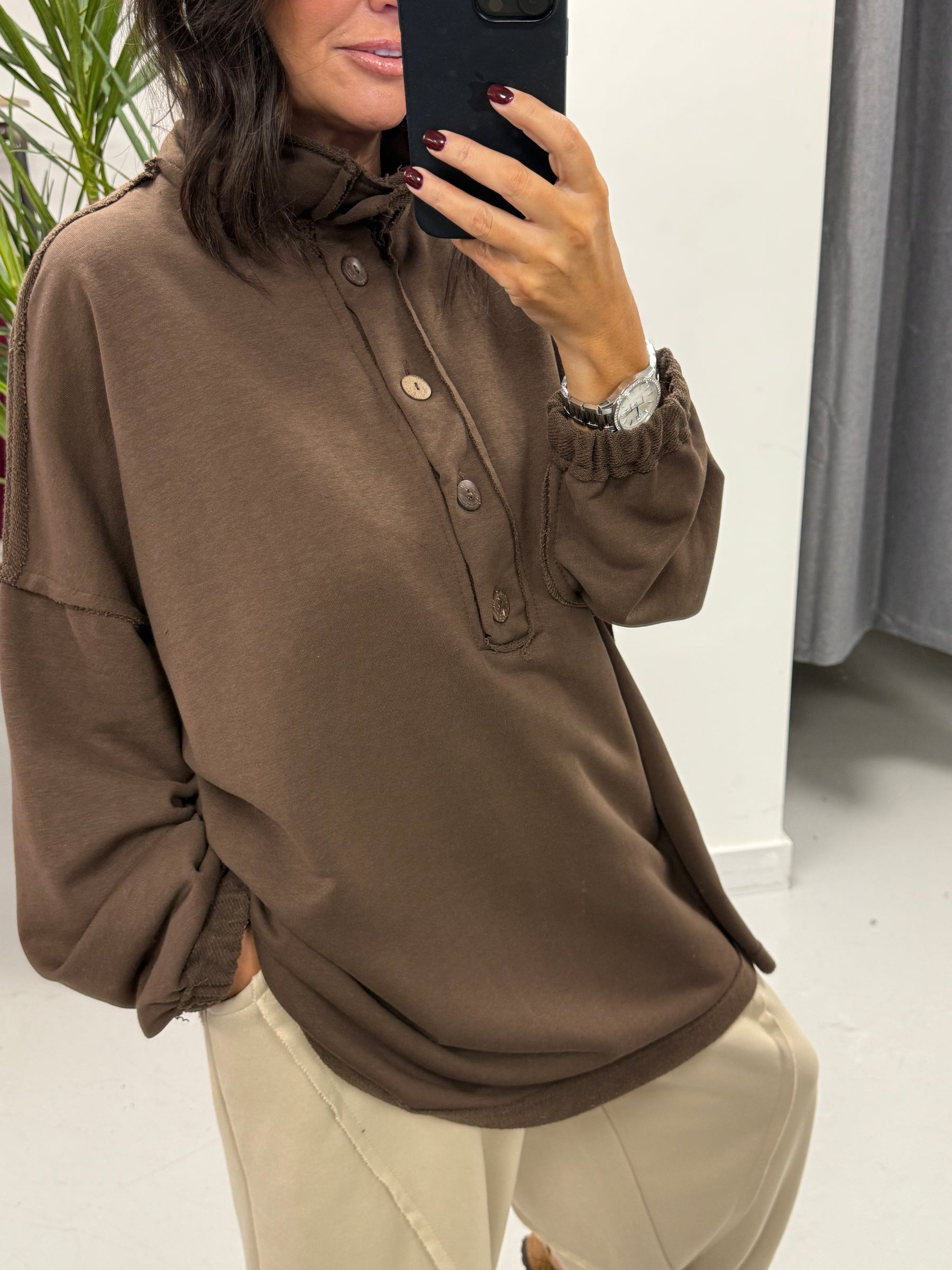 The Deluxe Weekend Collection
 Jersey Joggers - Stone