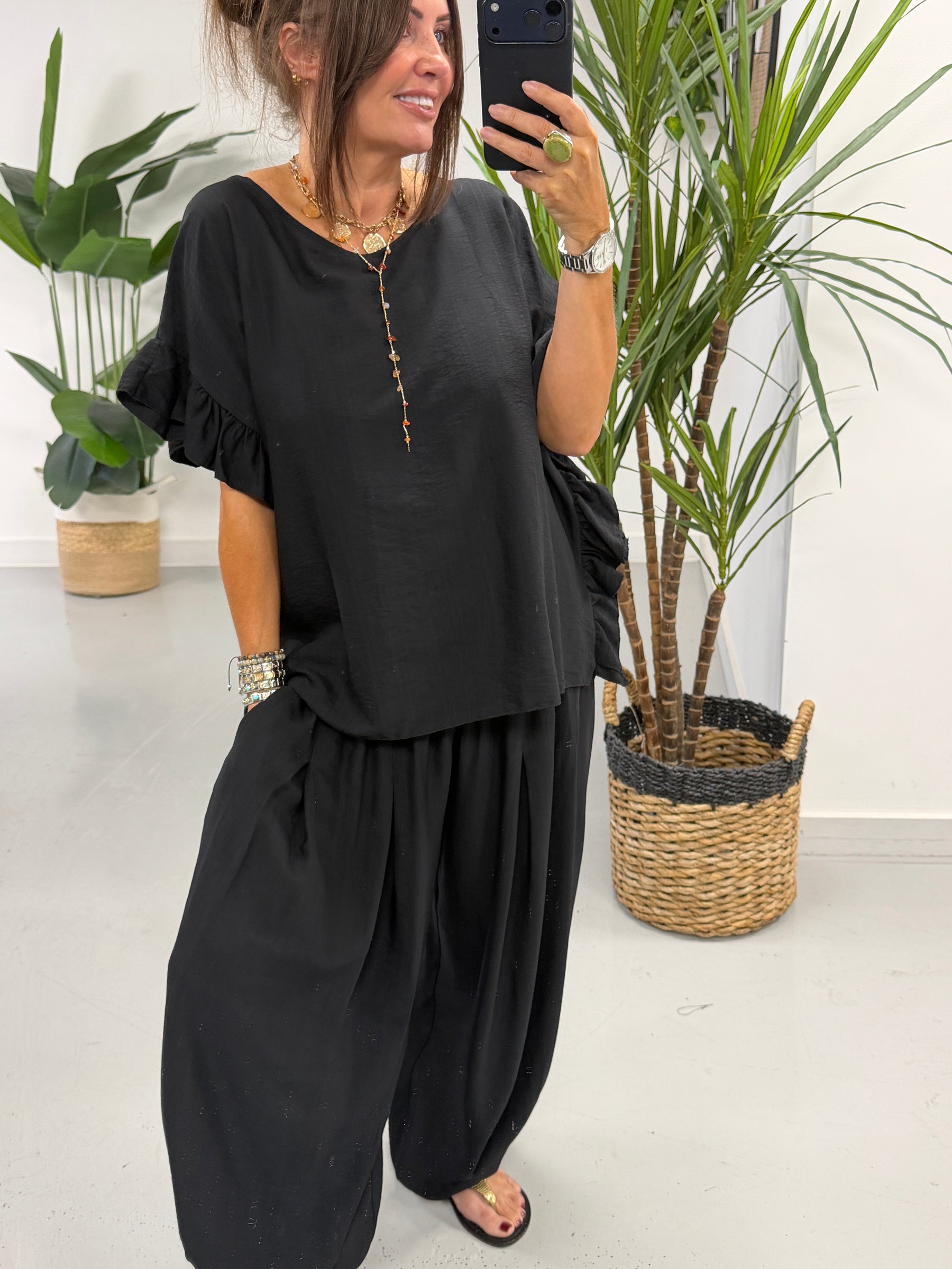 The Shirred Balloon Trouser - Black