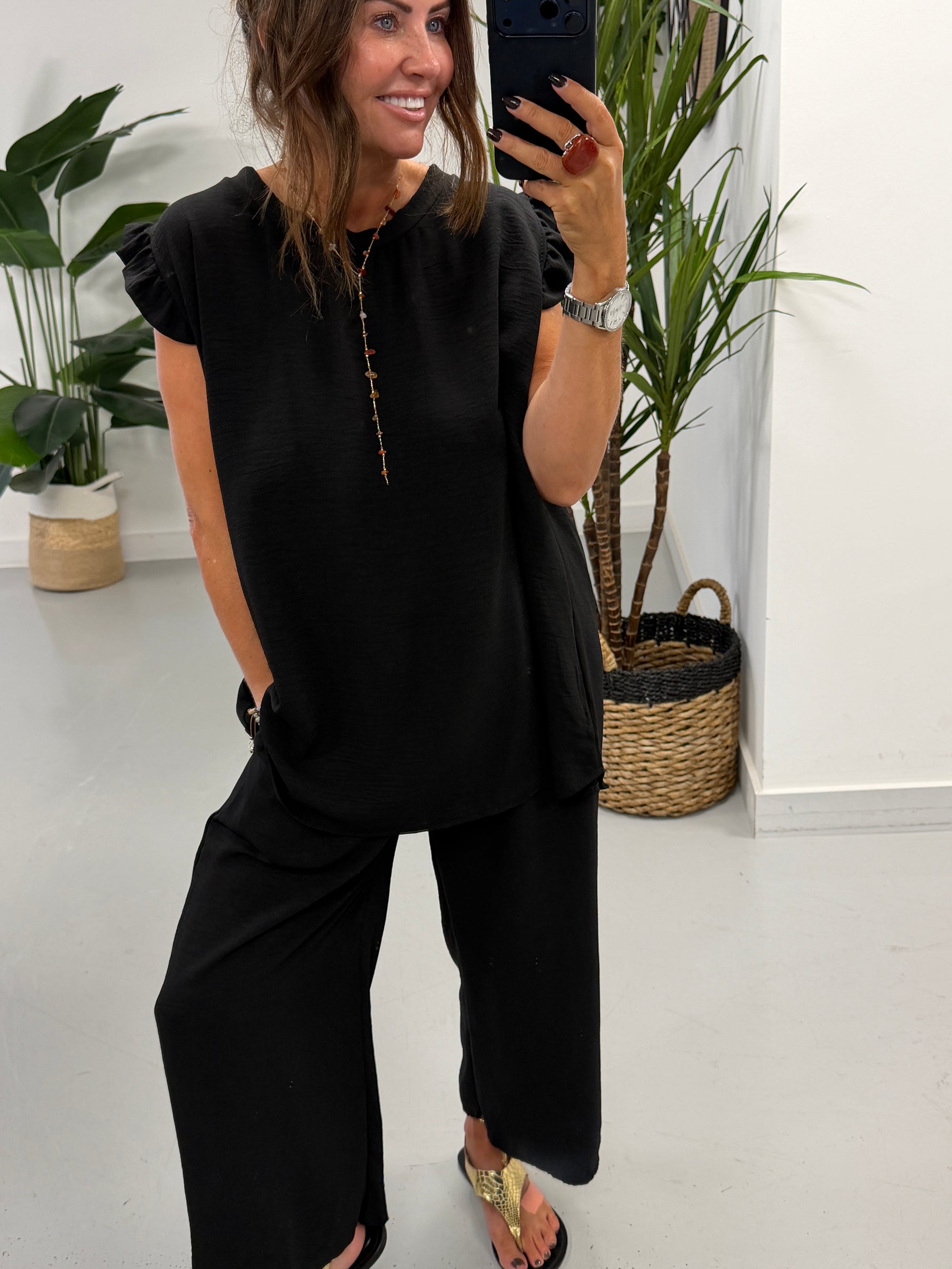 Luna Cropped Frill Two Piece - Black