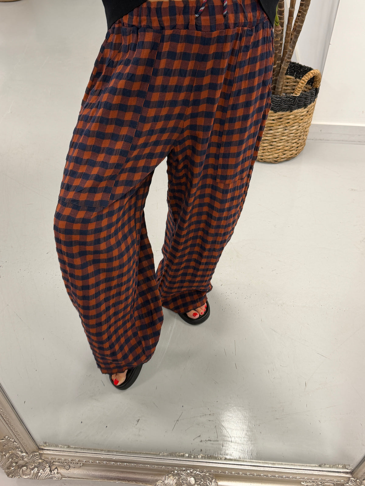 The Autumn Check Baggy Barrel Trousers - Rust/Denim