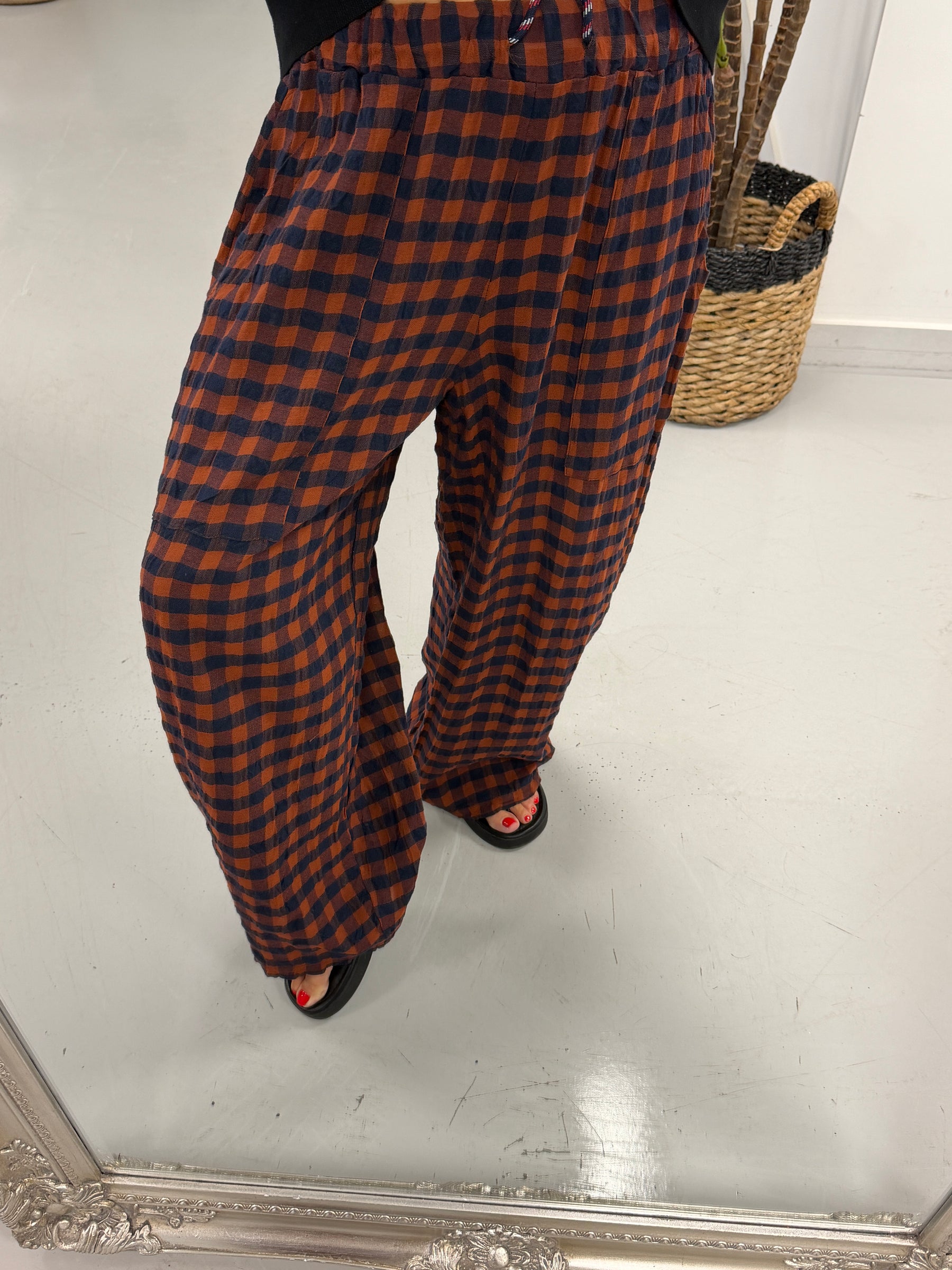 The Autumn Check Baggy Barrel Trousers - Rust/Denim