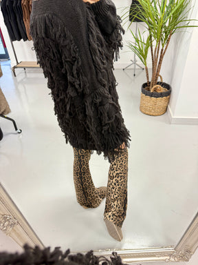 The Shaggy Long Line Jumper - Black