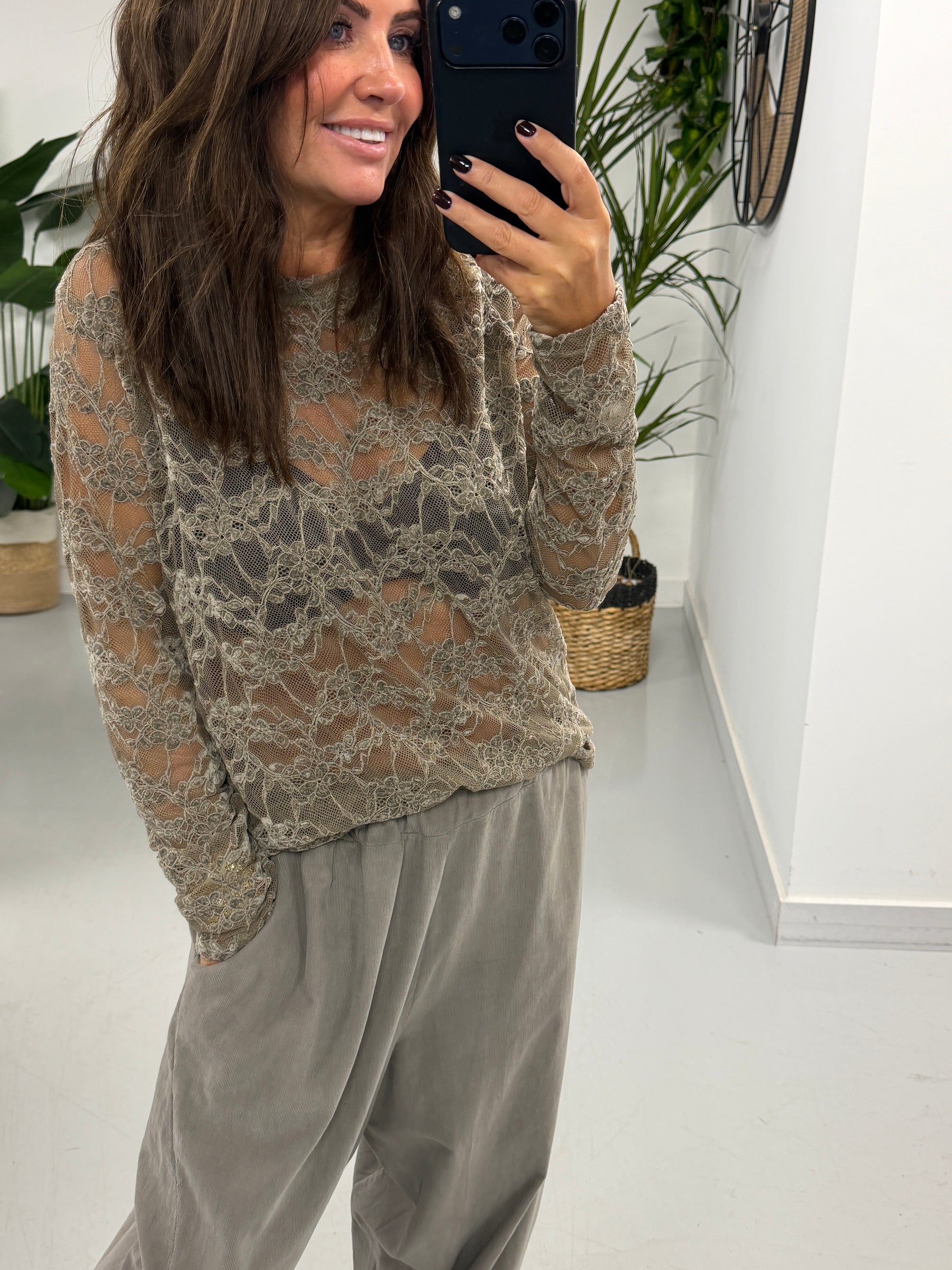 The Luna Lace Mesh - Taupe (Size 10-16)