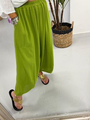 Cropped Sahara Balloon Pants - Pistachio