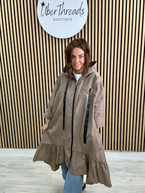 The High Low Frill Rainmac - Taupe
