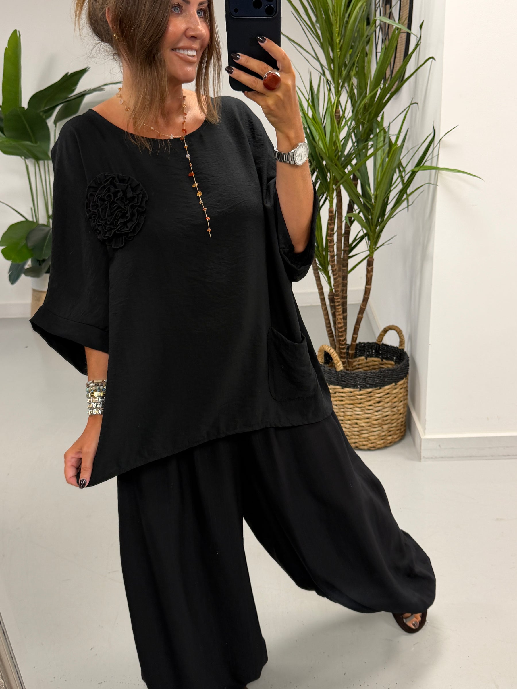 Roxie Pocket Tunic - Black