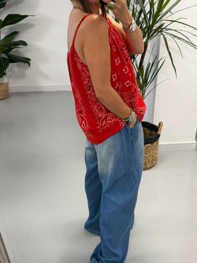 Valencia Bandana Slouch Vest - Red