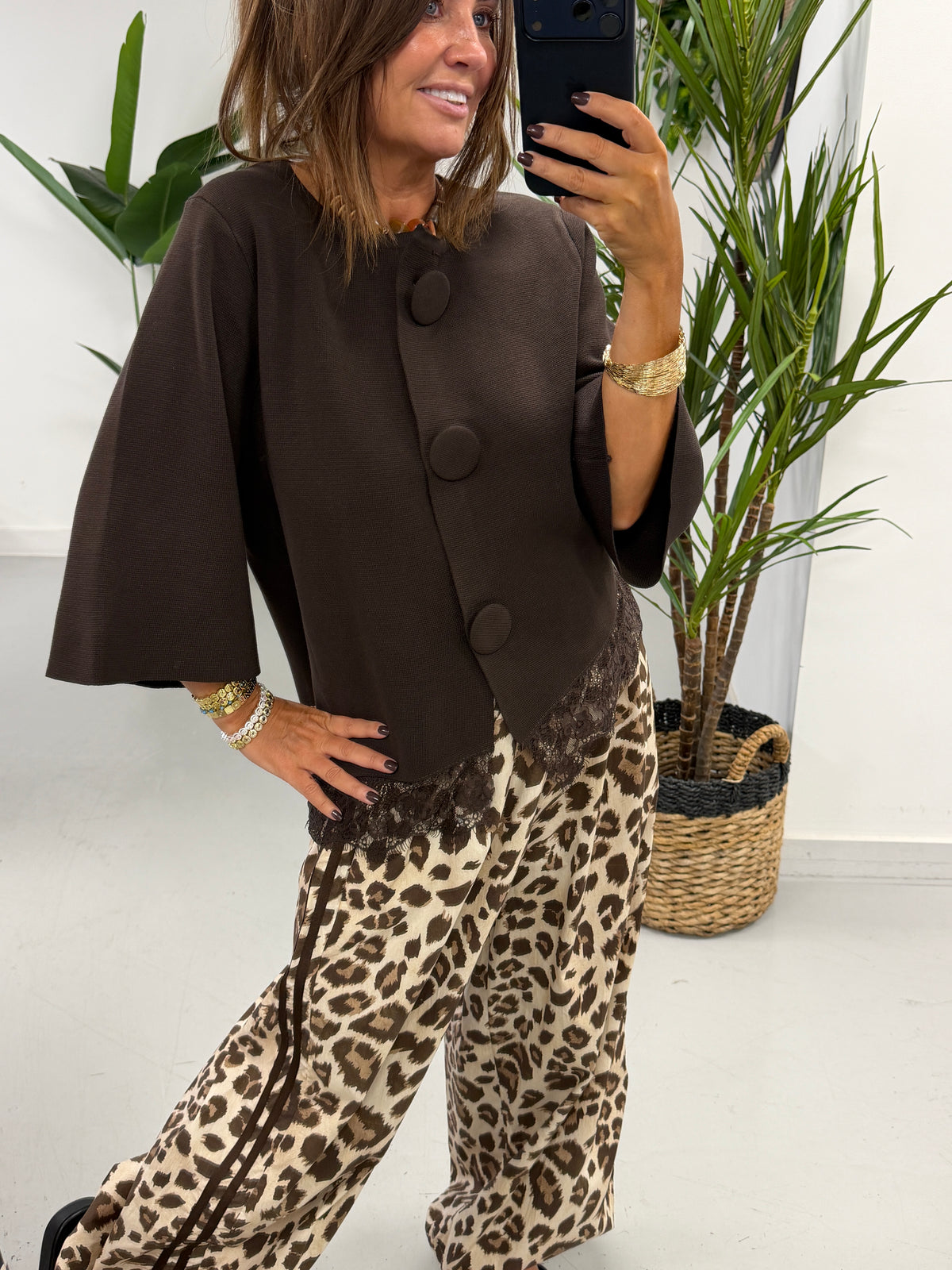 Chunky Button Lace Cardigan - Chocolate