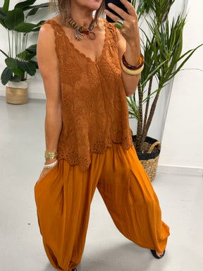 The Shirred TicToc Crinkle Balloon Trouser - Rust