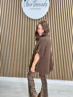 The Sleeveless Fringed Knit - Chocolate