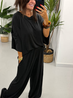 The UTB Weekend Slouch Co-Ord - Black (Size 2)