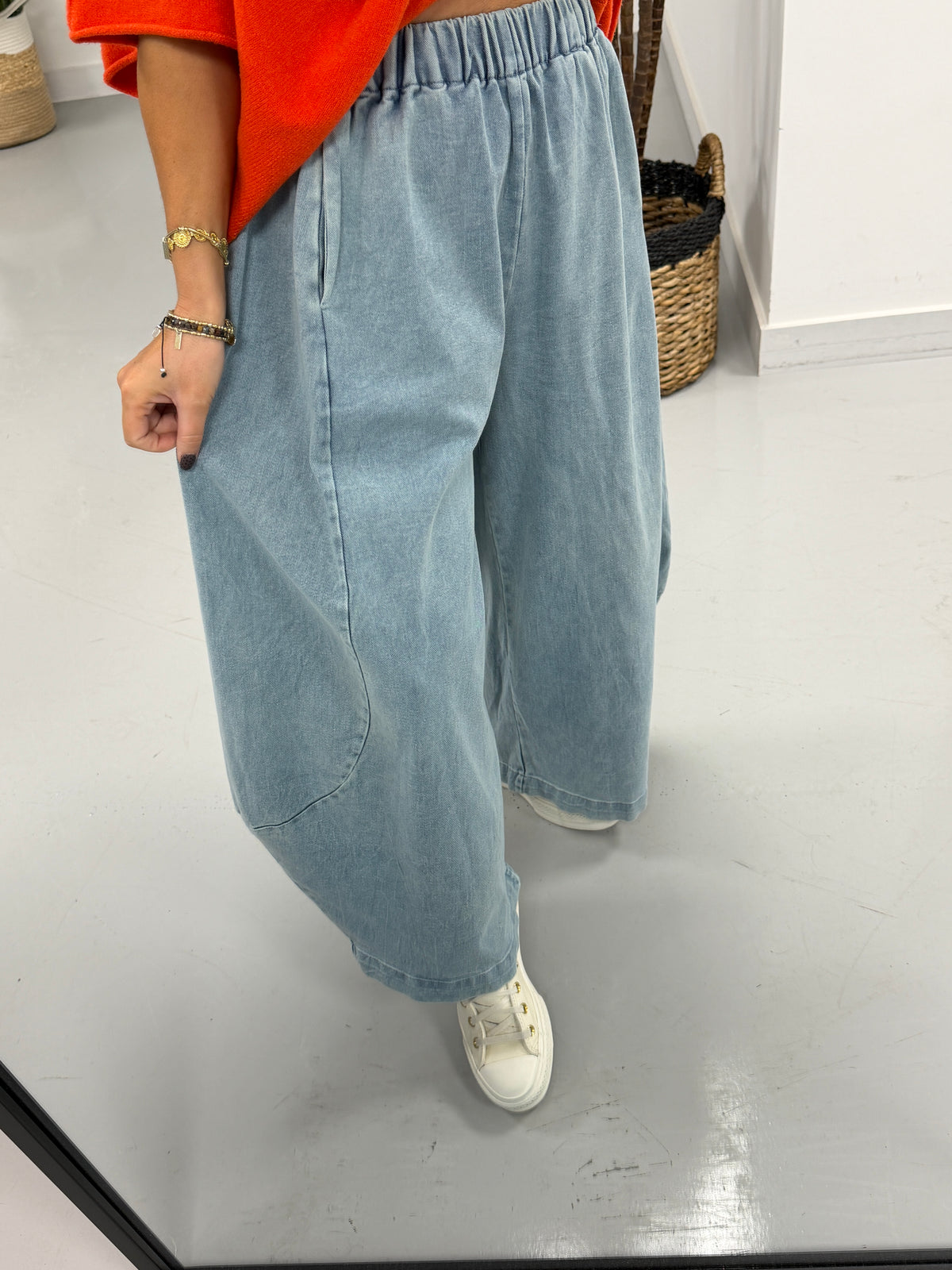 The Bryelle Barrel Jeans - Sized