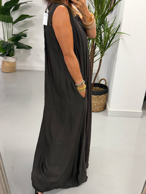 Crinkle Maxi Dress - Chocolate