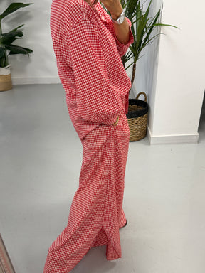 The Gingham Button Shirt - Red