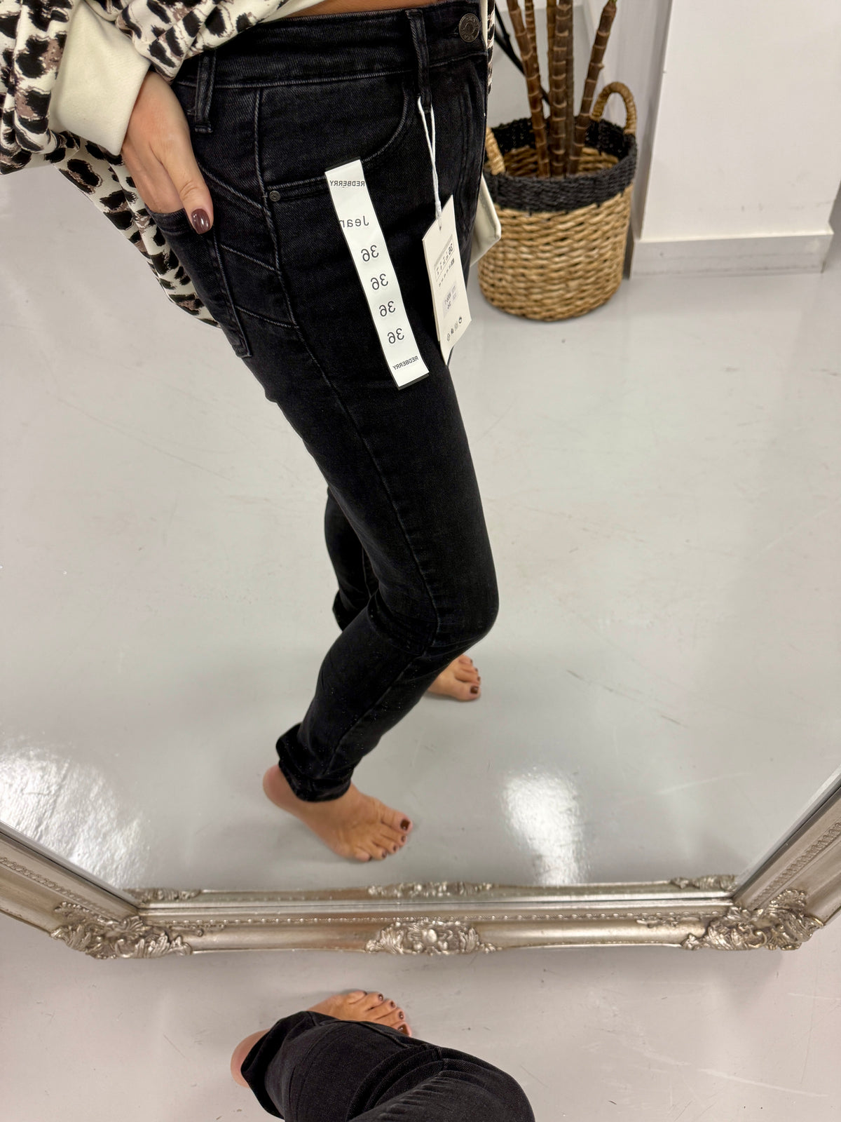 Redberry Push up Skinny Jeans - Black