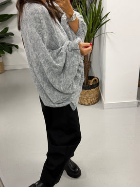 Zeta Otto Chunky Sleeve Knit - Grey