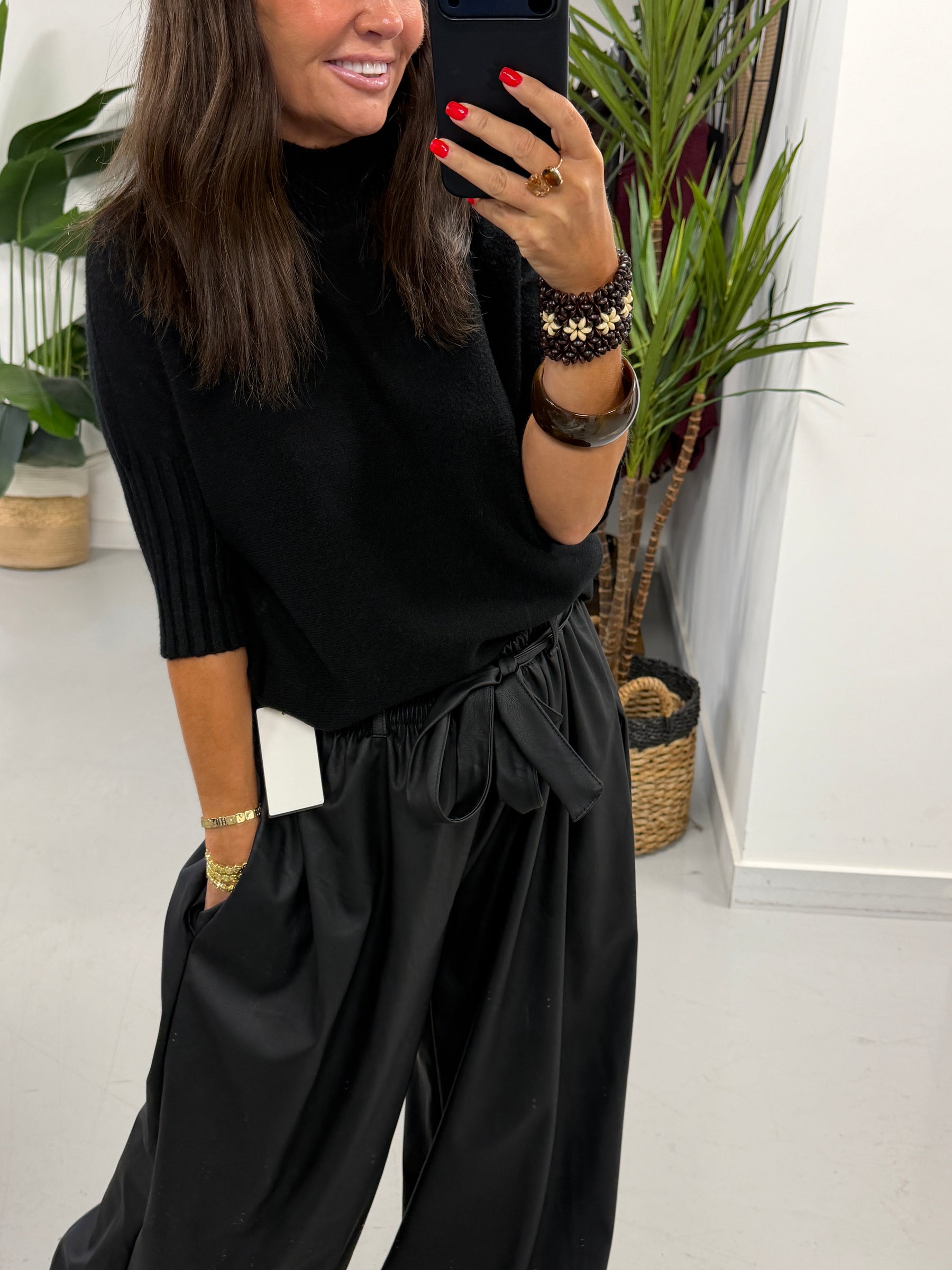 Crop Sleeve Knit - Black