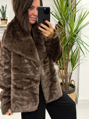 The Safron Faux Fur Coat - Chocolate