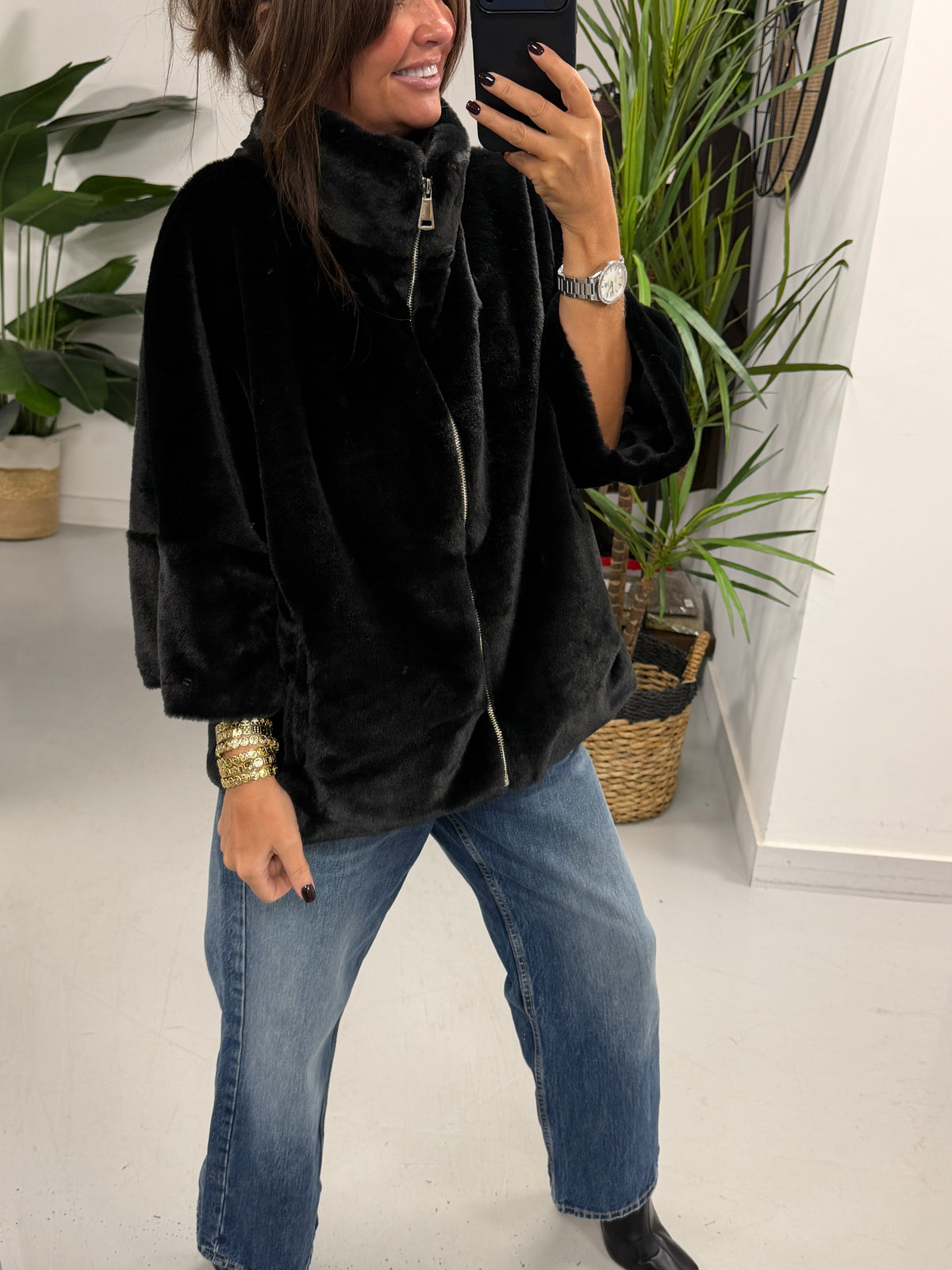 Black Cropped Sleeve Faux Fur