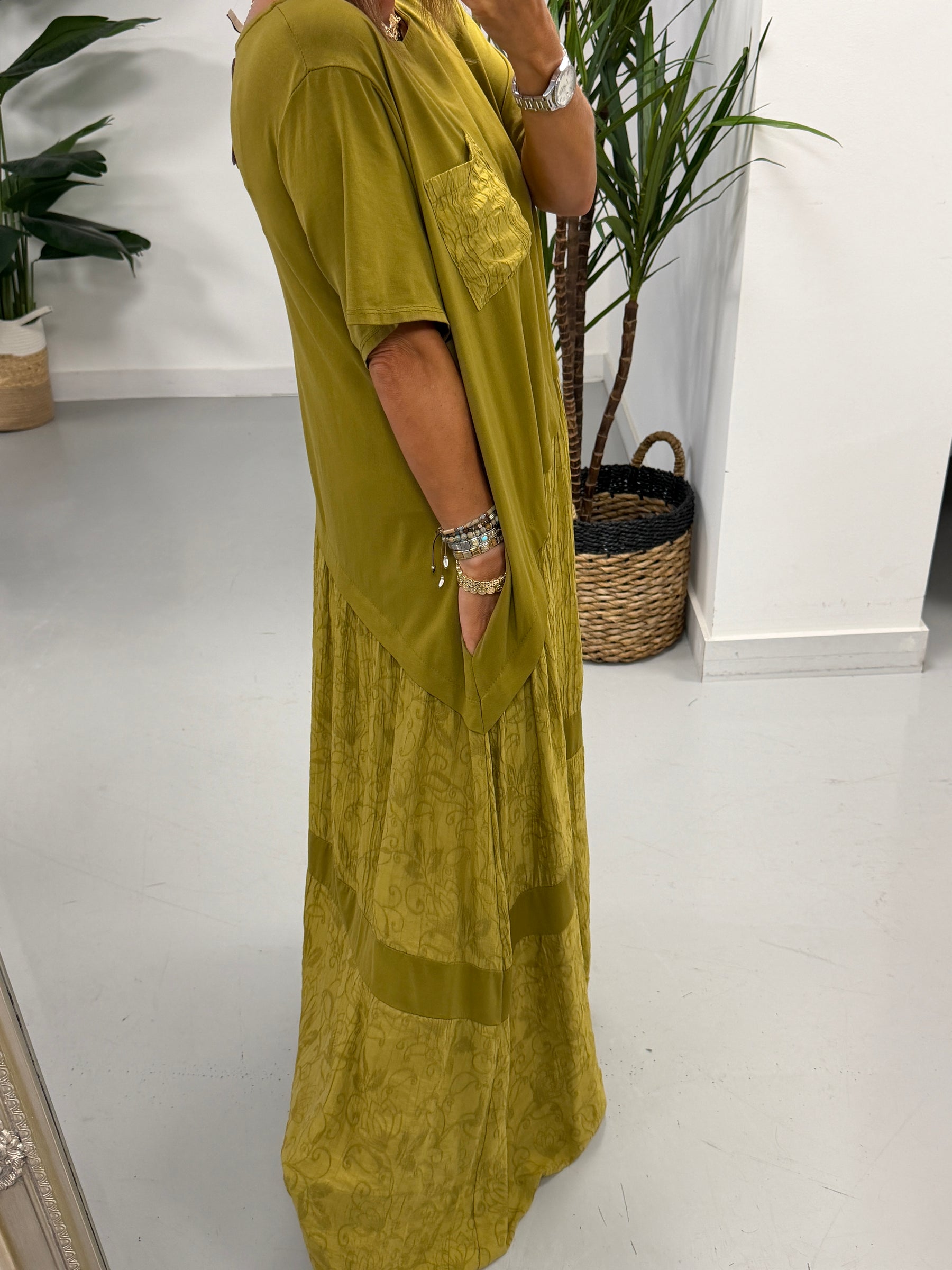 Harlow Vine Maxi - Olive
