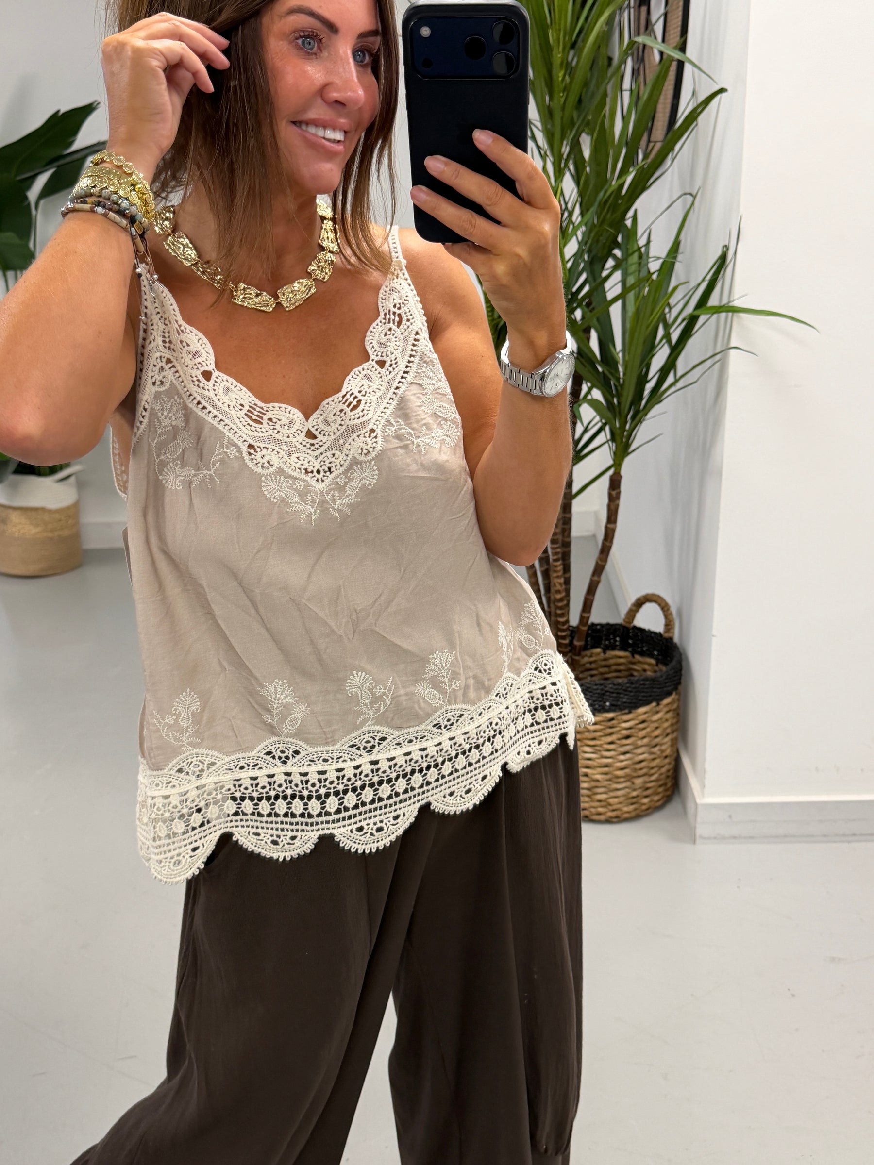 Sorrento Crochet Cami - Oyster