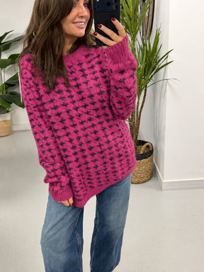 Super Soft Dogtooth Knit - Magenta