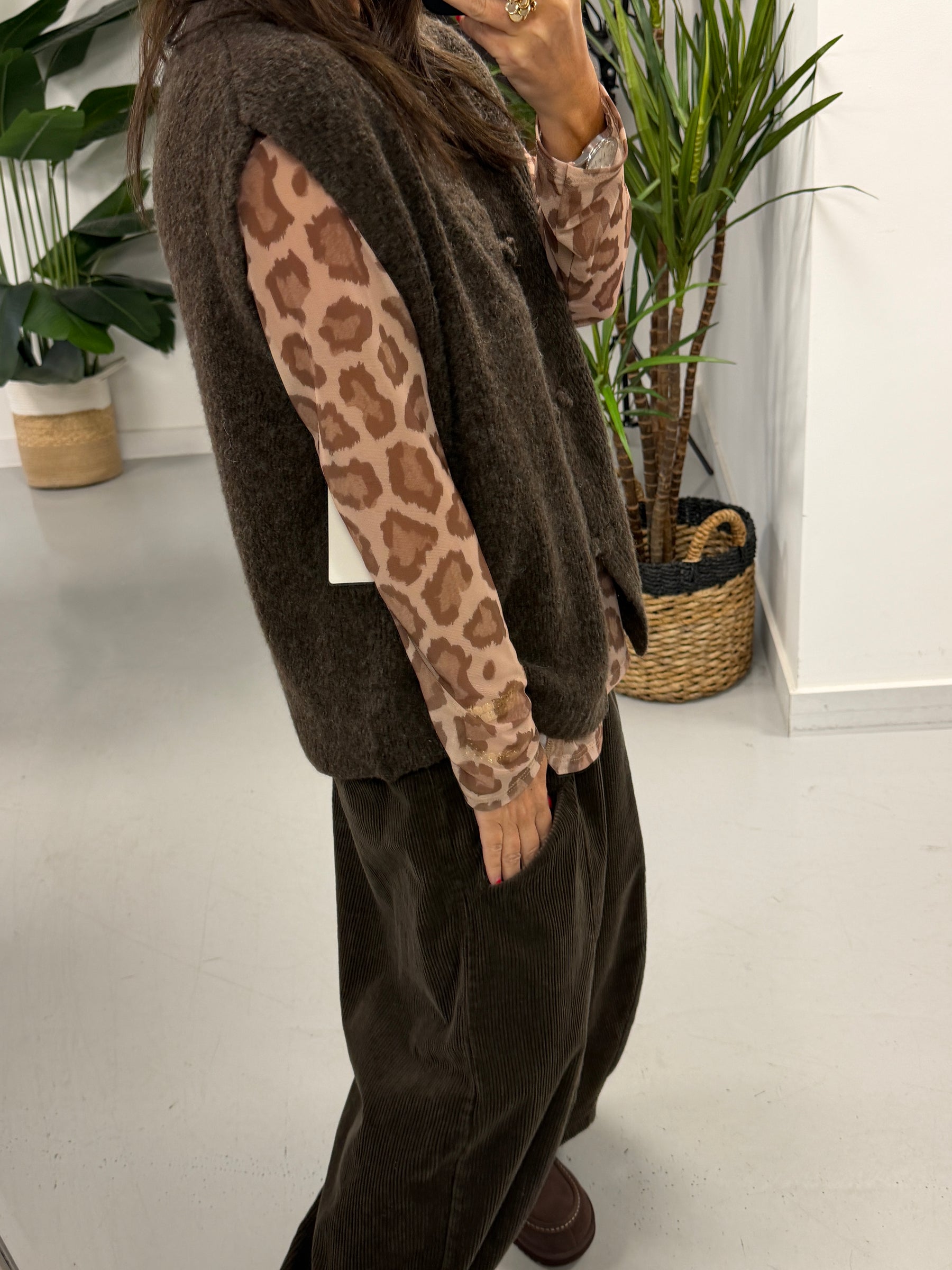 Shanghai Sleeveless Knit Chocolate  (Size 12-18)