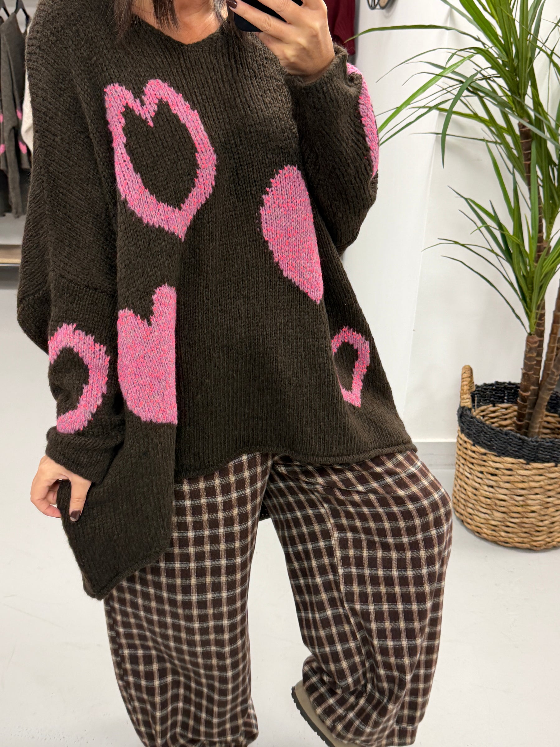 Heart Warmer Soft Knit - Chocolate