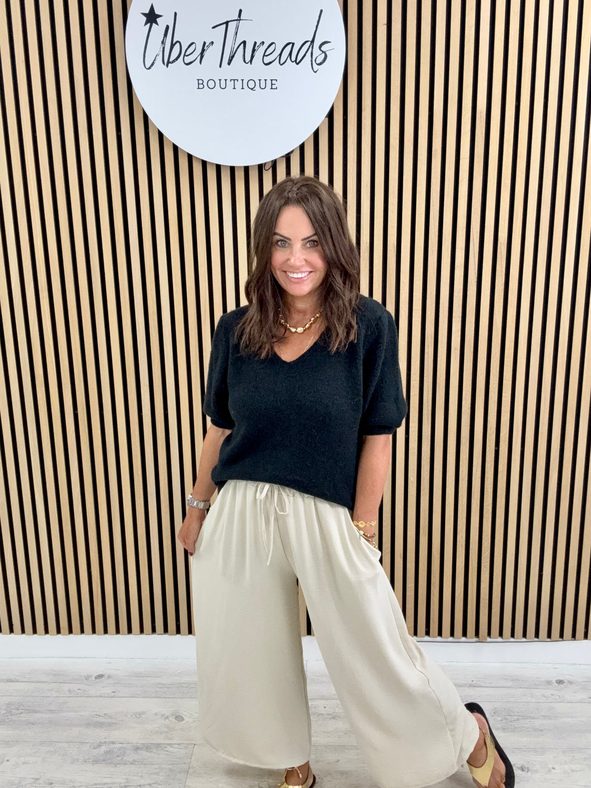 The Cropped Soft Knit - Black