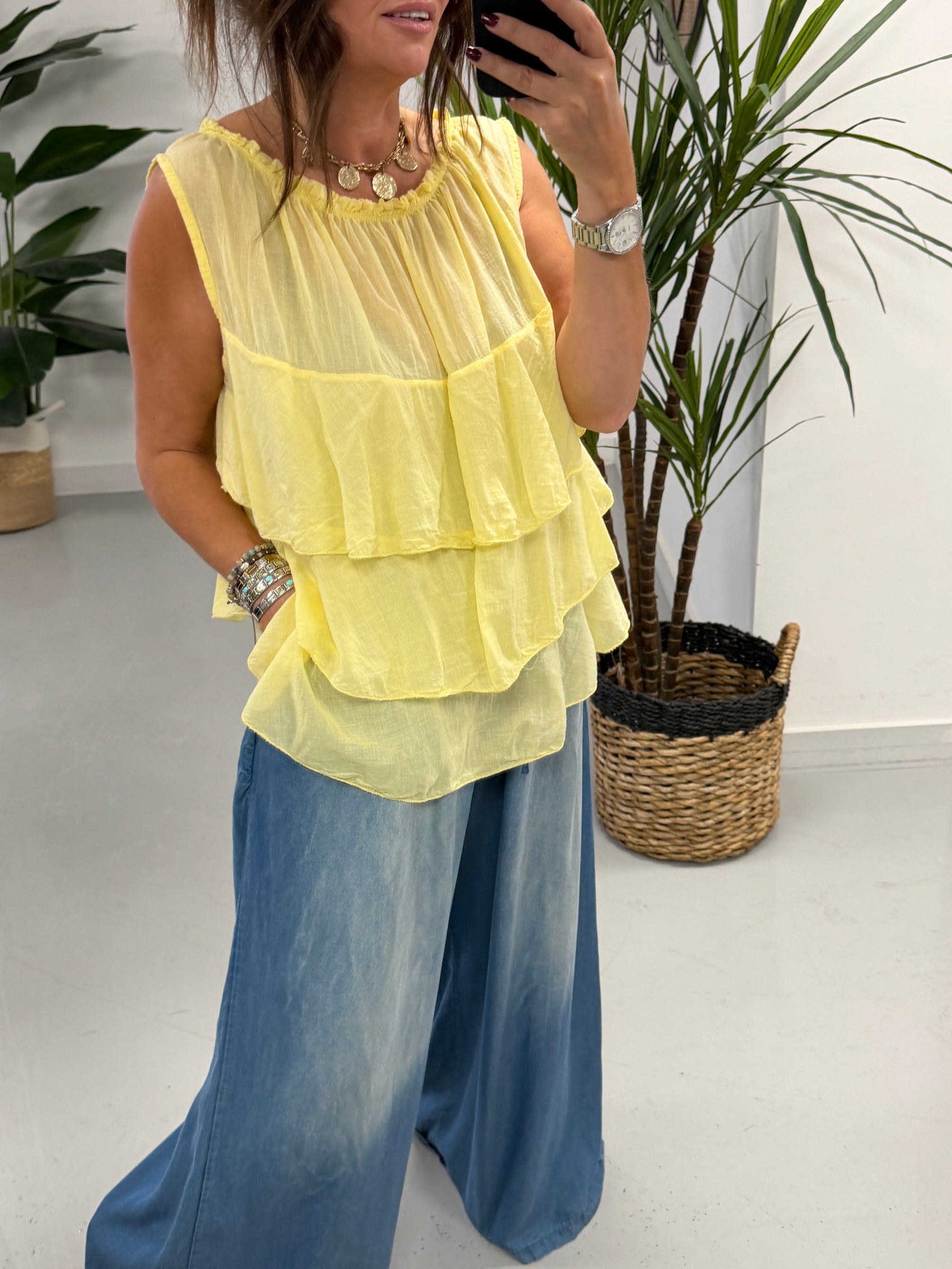The Rio Ruffle Top - Lemon