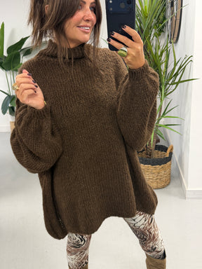The Rustic Soft Knit - Chocolate