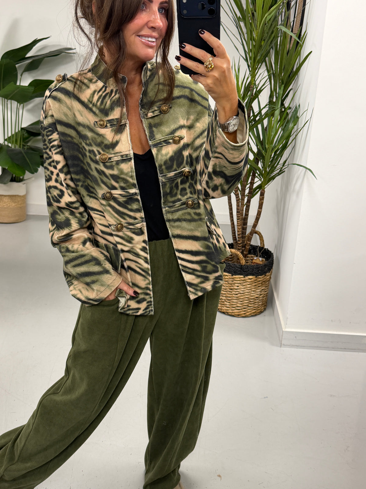 The Charleston Cord Pocket Barrel Trousers - Khaki (Size 12-18)
