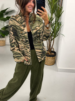 The Charleston Cord Pocket Barrel Trousers - Khaki (Size 12-18)