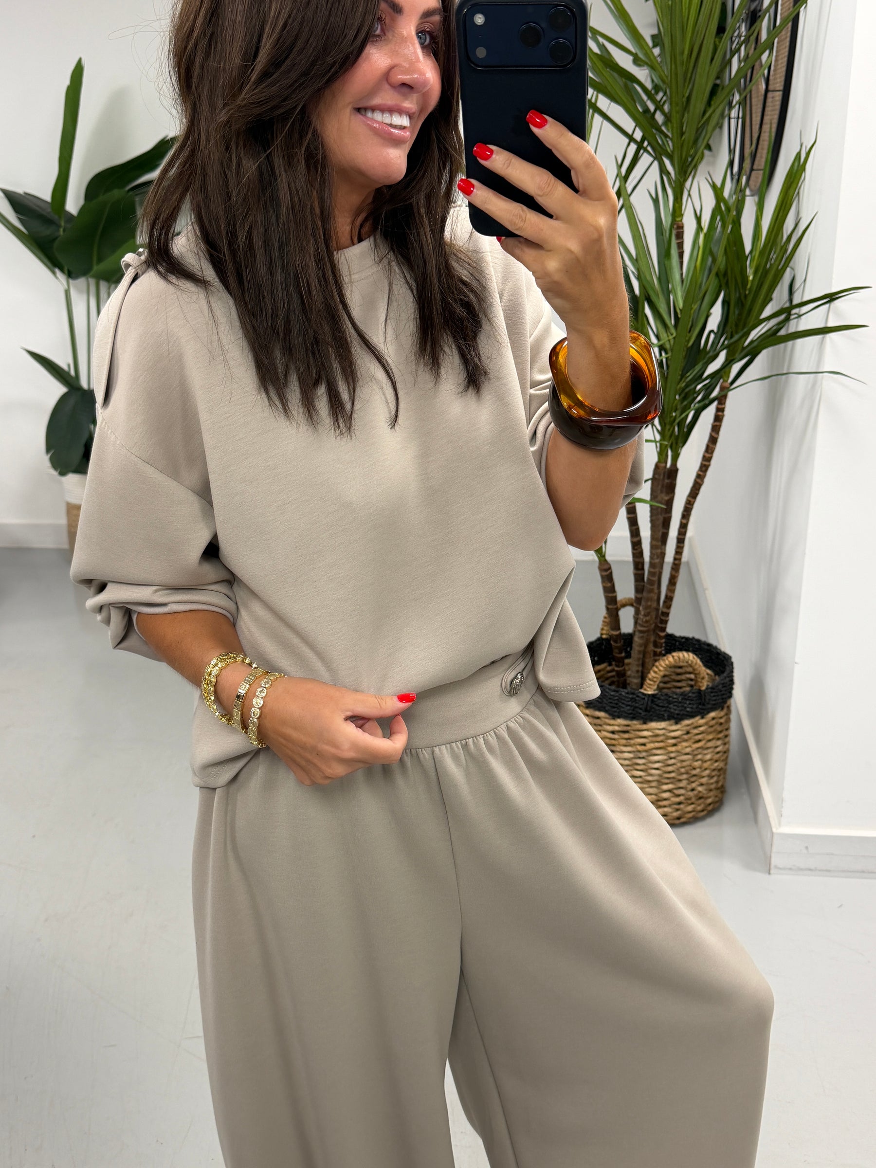 The Soft Touch Military Boxy Sweat - Taupe