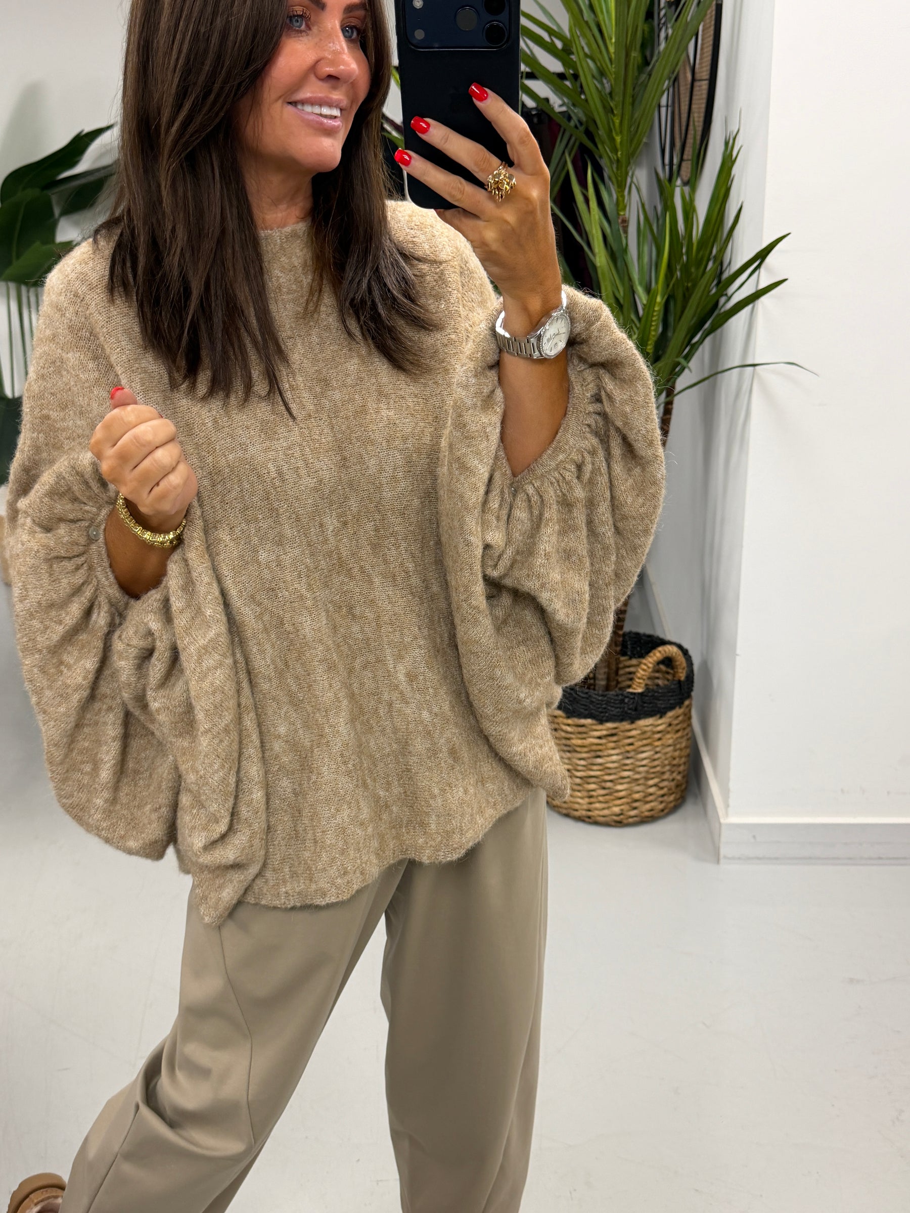 Zeta Otto Chunky Sleeve Knit - Camel