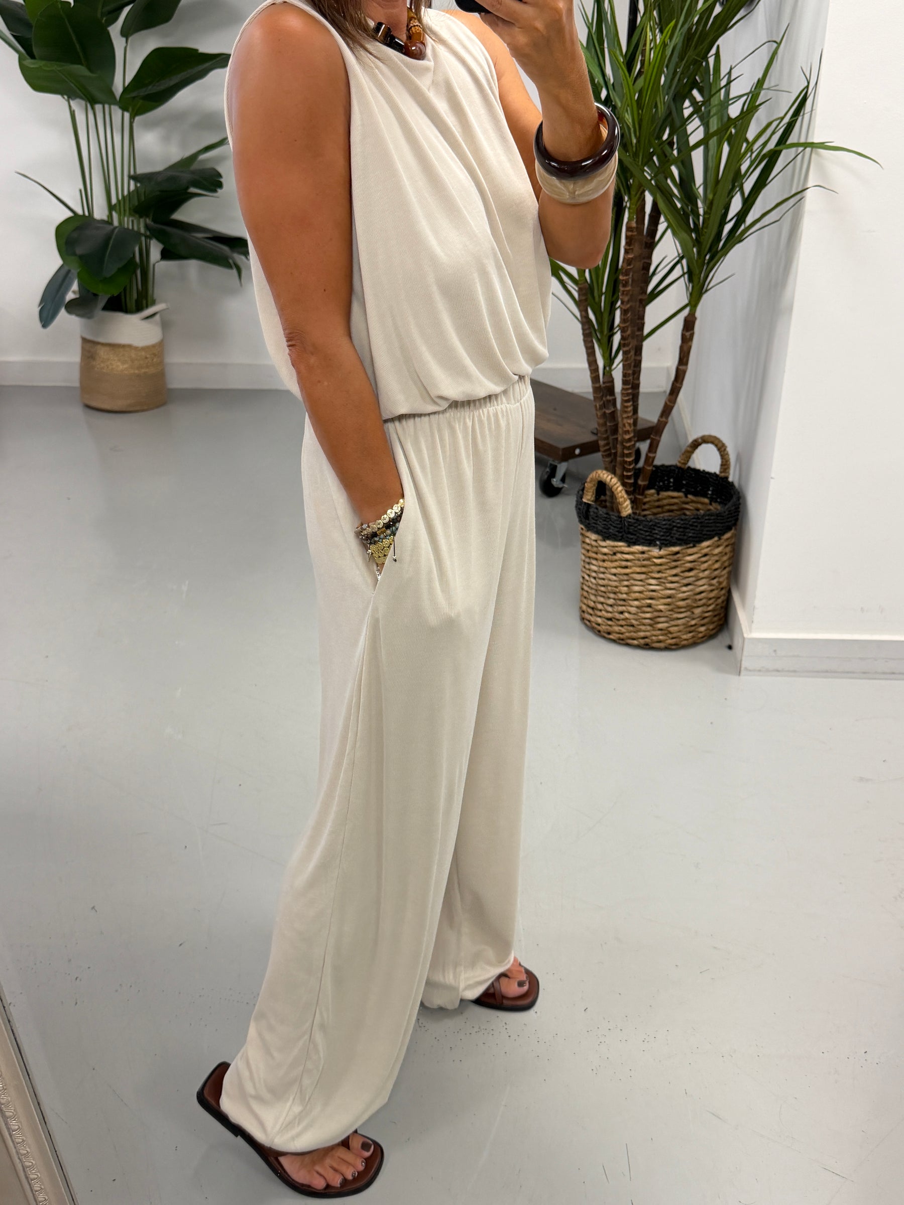 The Weekend Slouch Balloon Set - Cream