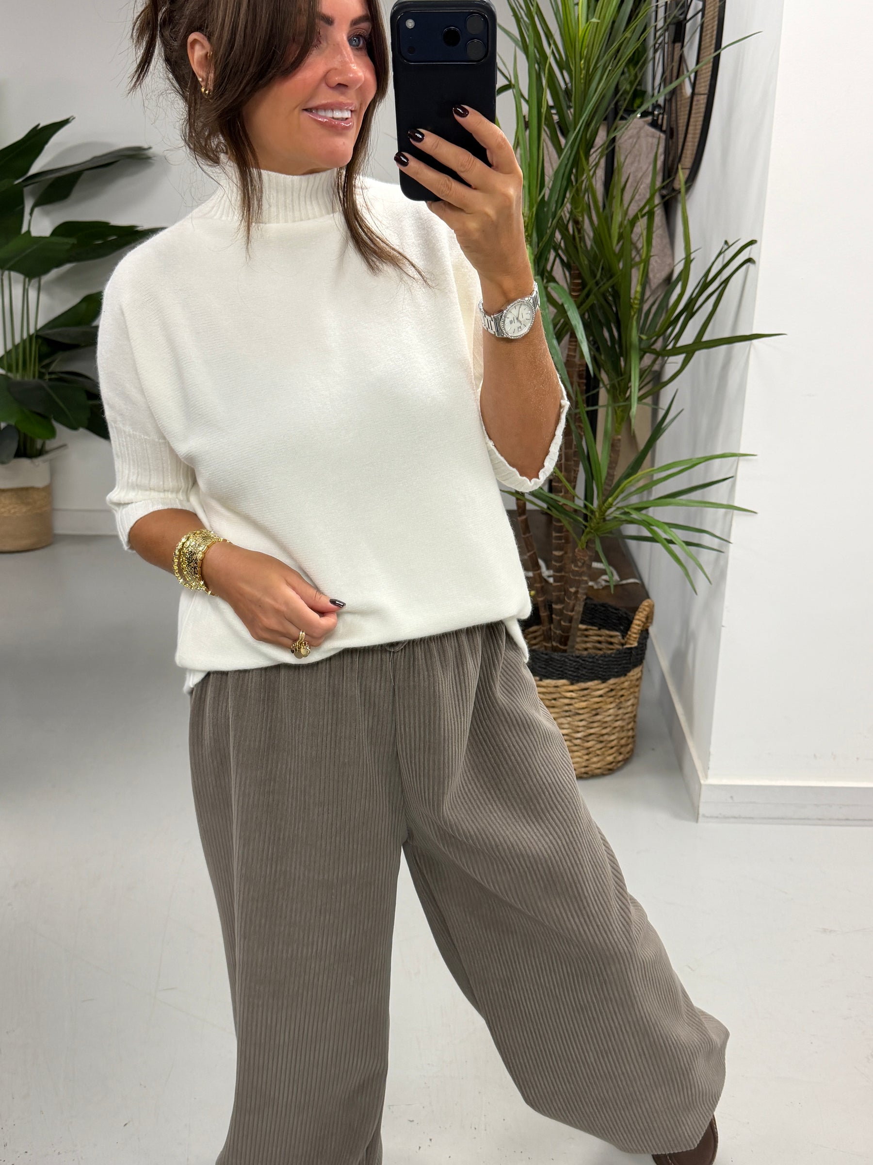 The Cambridge Cord Balloon Trousers - Taupe (Size 12-16)