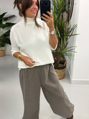 The Cambridge Cord Balloon Trousers - Taupe (Size 12-16)