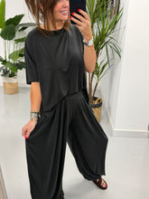 The Weekend Slouch Set - Black