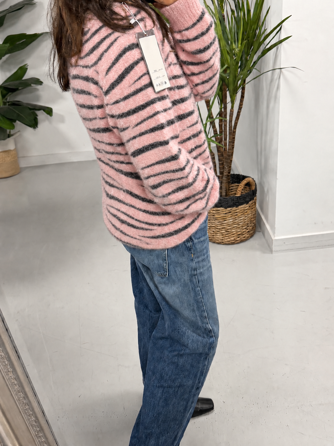 Super Soft Zebra Knit - Baby Pink