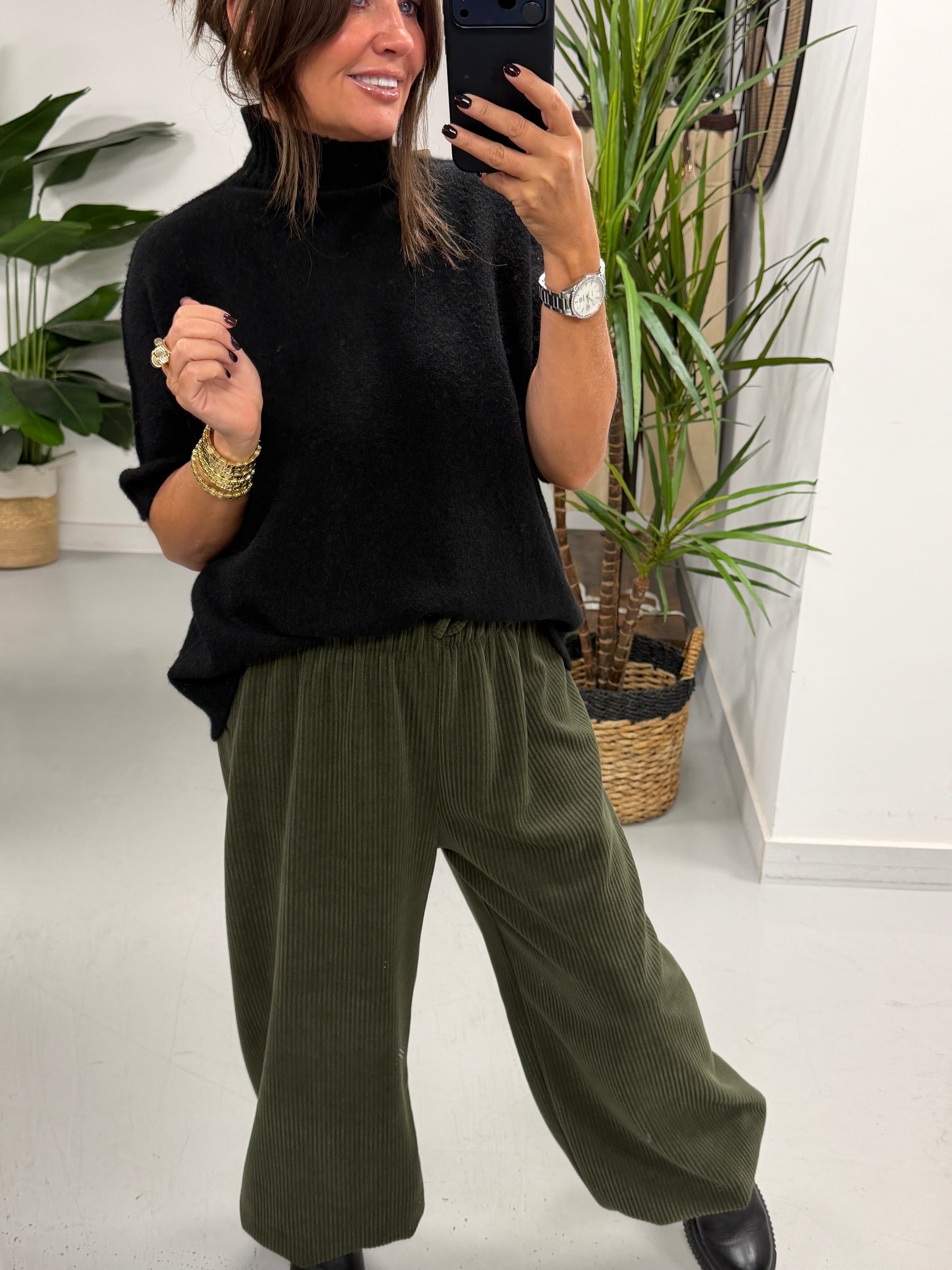 The Cambridge Cord Balloon Trousers - Khaki (Size 12-16)