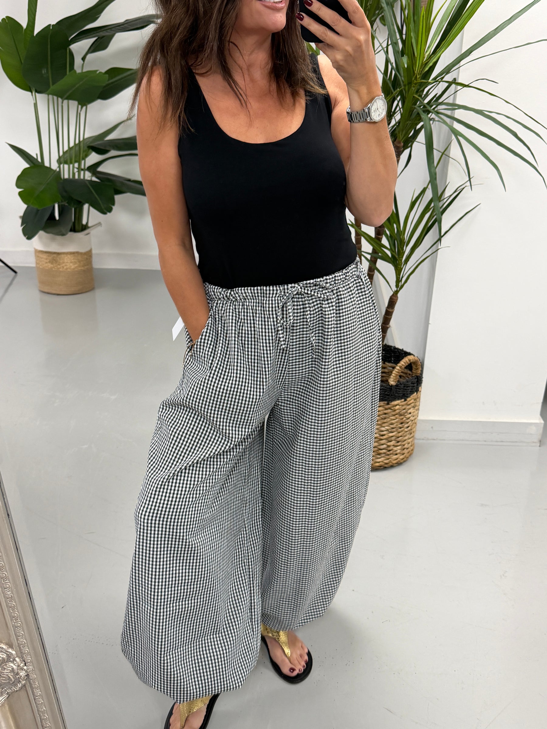 The Vichy Gingham Balloon Balloon Trouser - Black